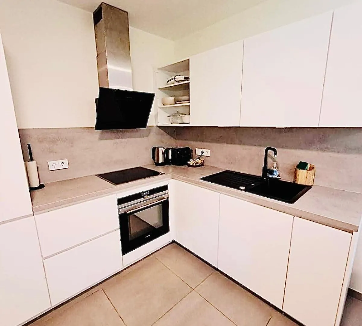 Beautiful Flat with garden view, terrace and parking-105 Apartment Luxembourg Luxembourg