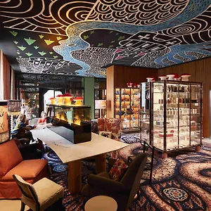 3* Otel Mama Shelter