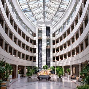 5* Otel Sofitel Europe